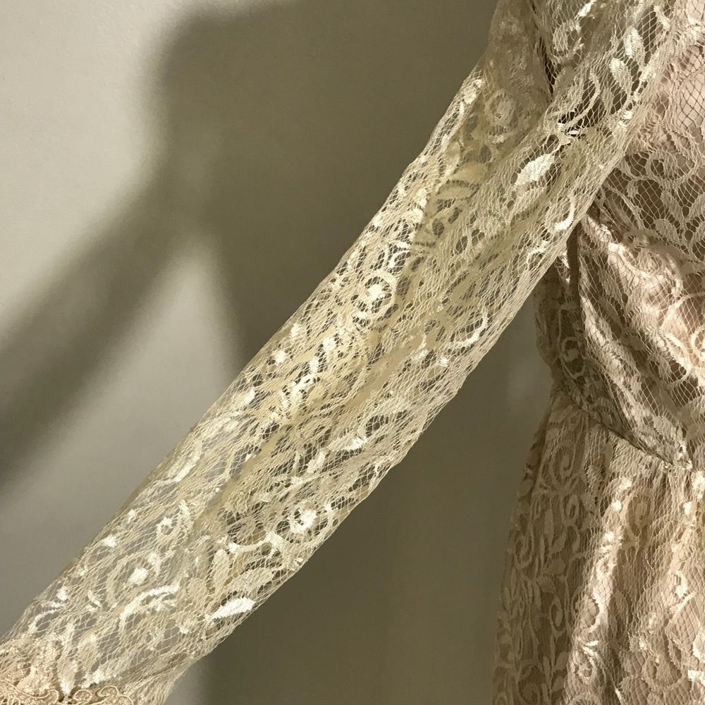 Alicia Maxi Lace Vintage Dress sz 16 - Picture 6 of 9
